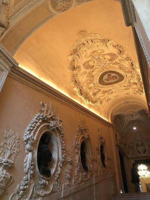 palazzo rangoni farnese 02